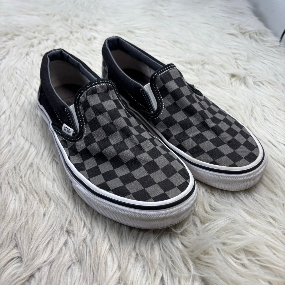 Vans Women's 8 Black Gray Checkered Print Classic Slip on Sneaker Skate Alt Emo